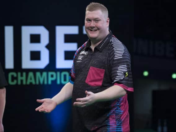 Ricky Evans will play Daryl Gurney when he makes his debut in the Betfred World Matchplay