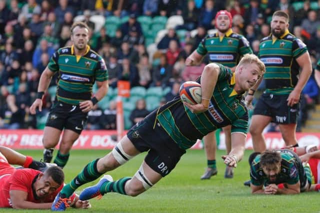 Francois van Wyk (right) watches on as David Ribbans scores for Saints against Saracens