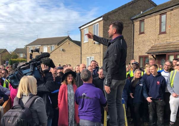 Nick Knowles told the volunteers: "This is who we are." NNL-191017-143941005