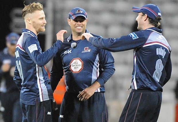 Graeme White (left) has returned to Nottinghamshire after his loan spell with Northamptonshire was cut short
