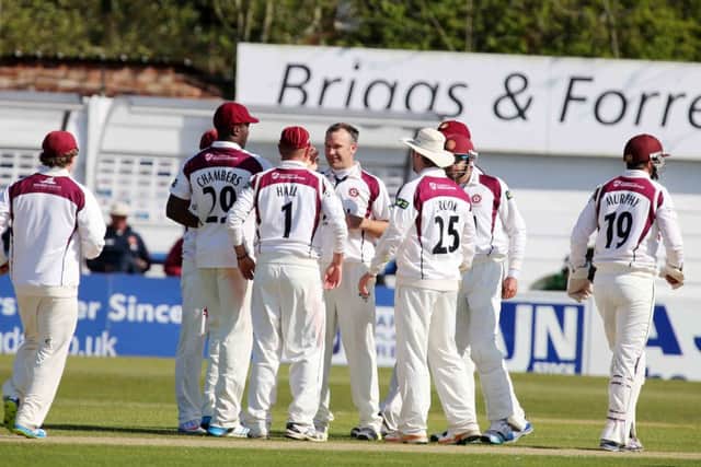 Northants CC v Durham, County Groung, Wantage Road, Northampton. NNL-140415-165101009