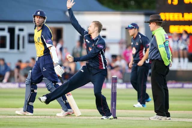 Natwest T20 Blast Northants Steelbacks v Birmingham Bears. County Ground, Wantage Road, Northampton. NNL-140407-072812005