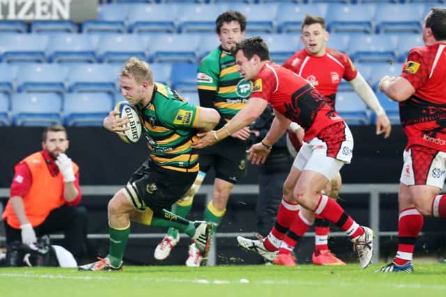 London Welsh v Northampton Saints. NNL-141130-165445009