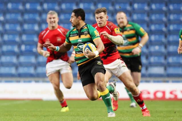 London Welsh v Northampton Saints. NNL-141130-165513009