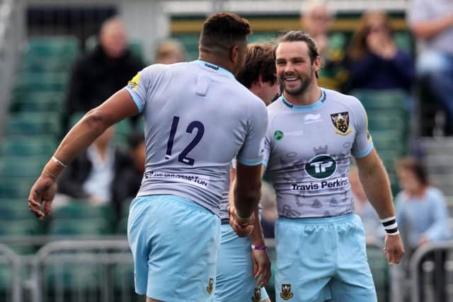 Ben Foden congratulates Luther Burrell