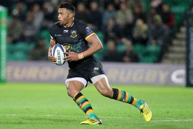 Luther Burrell in action for Saints