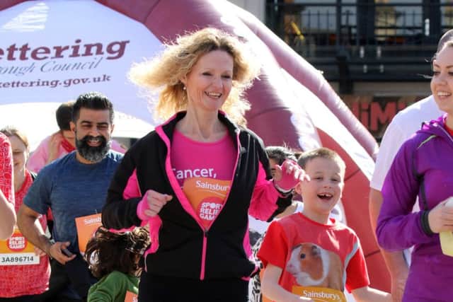 The start of the Kettering Sport Relief run