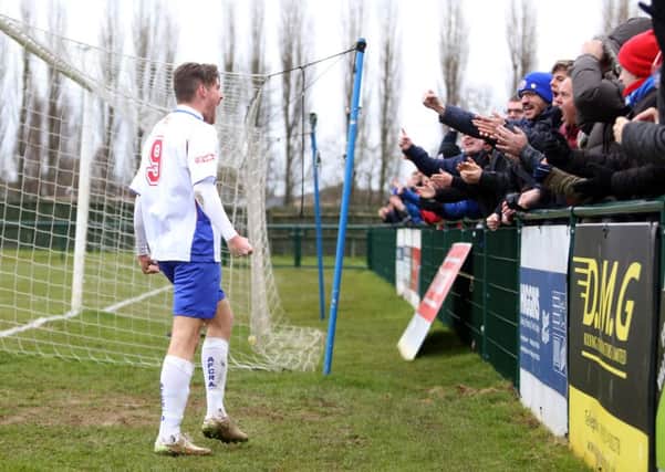 Andy Peaks wants unity at AFC Rushden & Diamonds for the rest of the season and he has urged the fans to get behind his team in their play-off push