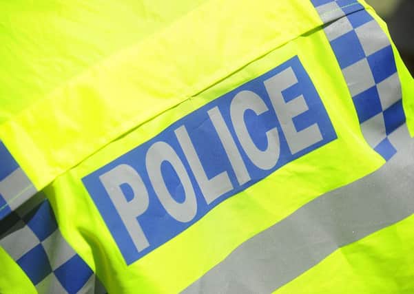 A man sustained a slash to his face during an argument which took place in Corby in the early hours of yesterday morning (Sunday).