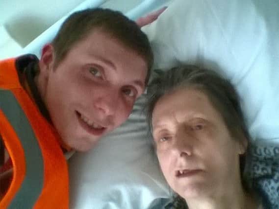 Keith Hutchings and his mum Annette, just before she died. NNL-160527-170832001