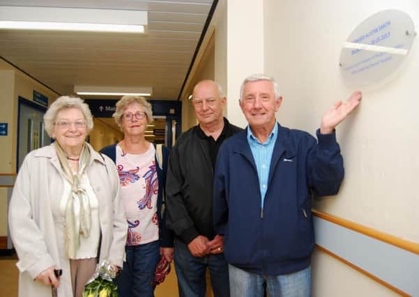 Janet Lambert, Patricia Gatehouse, Terry Stanley and John Gatehouse with Bernard Smith's plaque at KGH