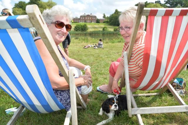 Fun in the sun...Joan Edney, Clara and Dinah Gallant.
PICTURE: ANDREW CARPENTER