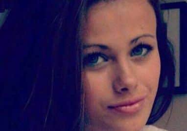 India Chipchase NNL-160727-163903001