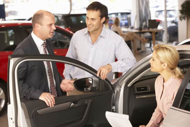 Motorists change their car more often than their mobile phone