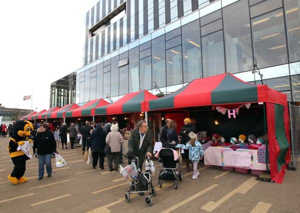 Corby's first Christmas market, outside the Cube. ENGNNL00120131214134834