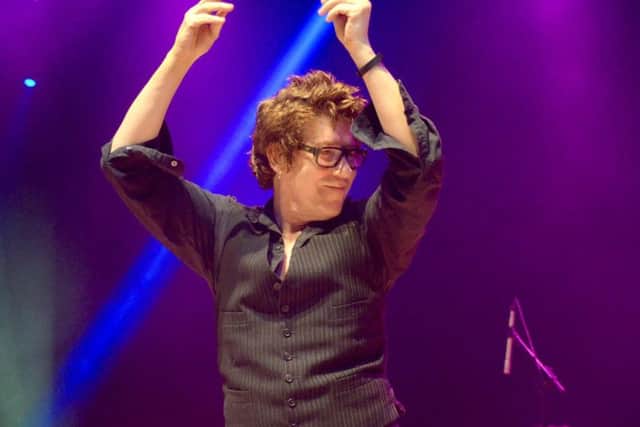 Leadsinger Richard Butler by Mike Pfeiffer