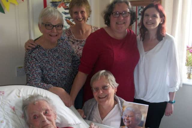 Jean with daughters Rosemary and Maggie (front), Rosemarys daughter Naomi, granddaughter Jenny (second row)  and daughter in law Fiona ( back) NNL-170914-132602005
