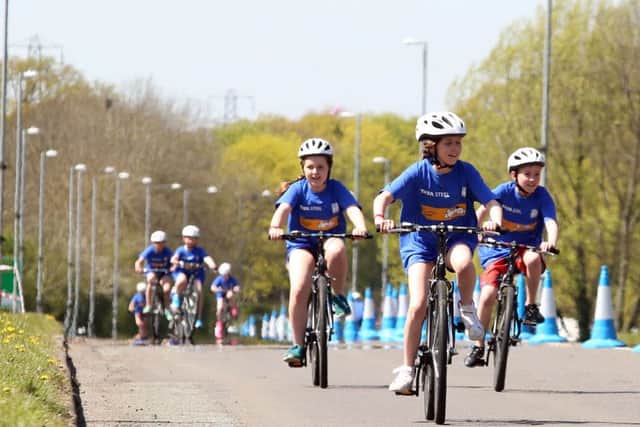 Kids Triathlon: Corby: Tata Kids of Steel TriathlonWednesday May 4 2016 NNL-160405-195022009