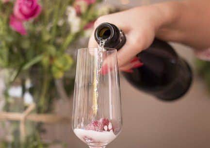It will be serving prosecco and prosecco cocktails