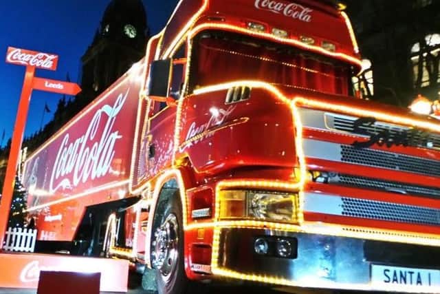 Coca-Cola truck PNL-160411-162651001
